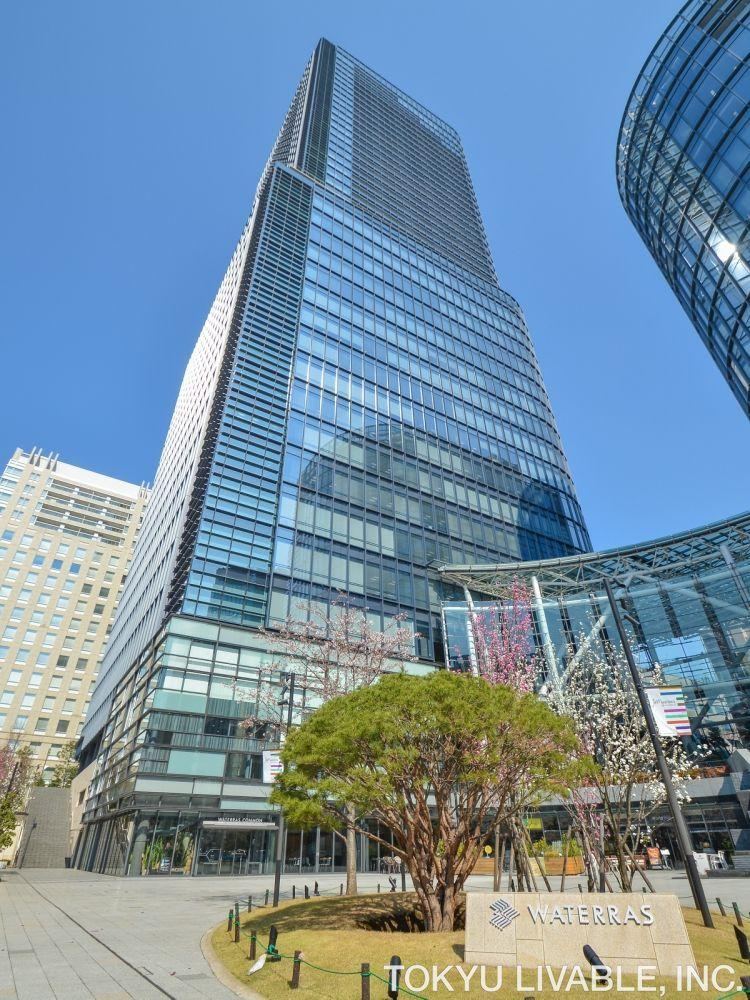 3LDK apartment in Chiyoda Ward, Tokyo - Photo 1