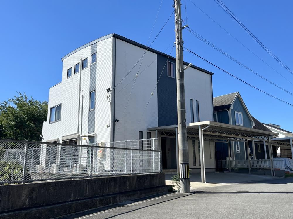 7LDK+S house in Yokkaichi, Mie - Photo 1