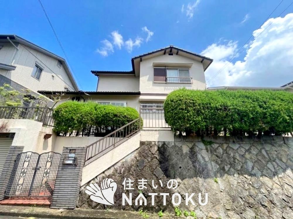 4LDK house in Katano, Osaka - Photo 1