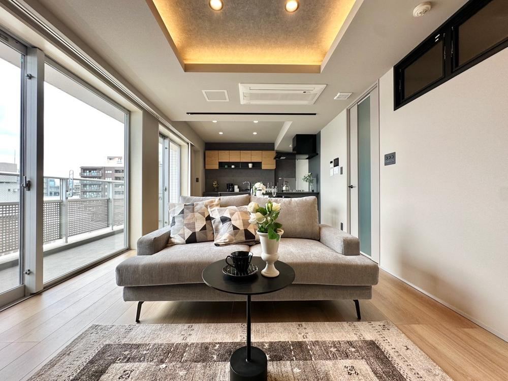 2LDK apartment in Koto Ward, Tokyo - Photo 1