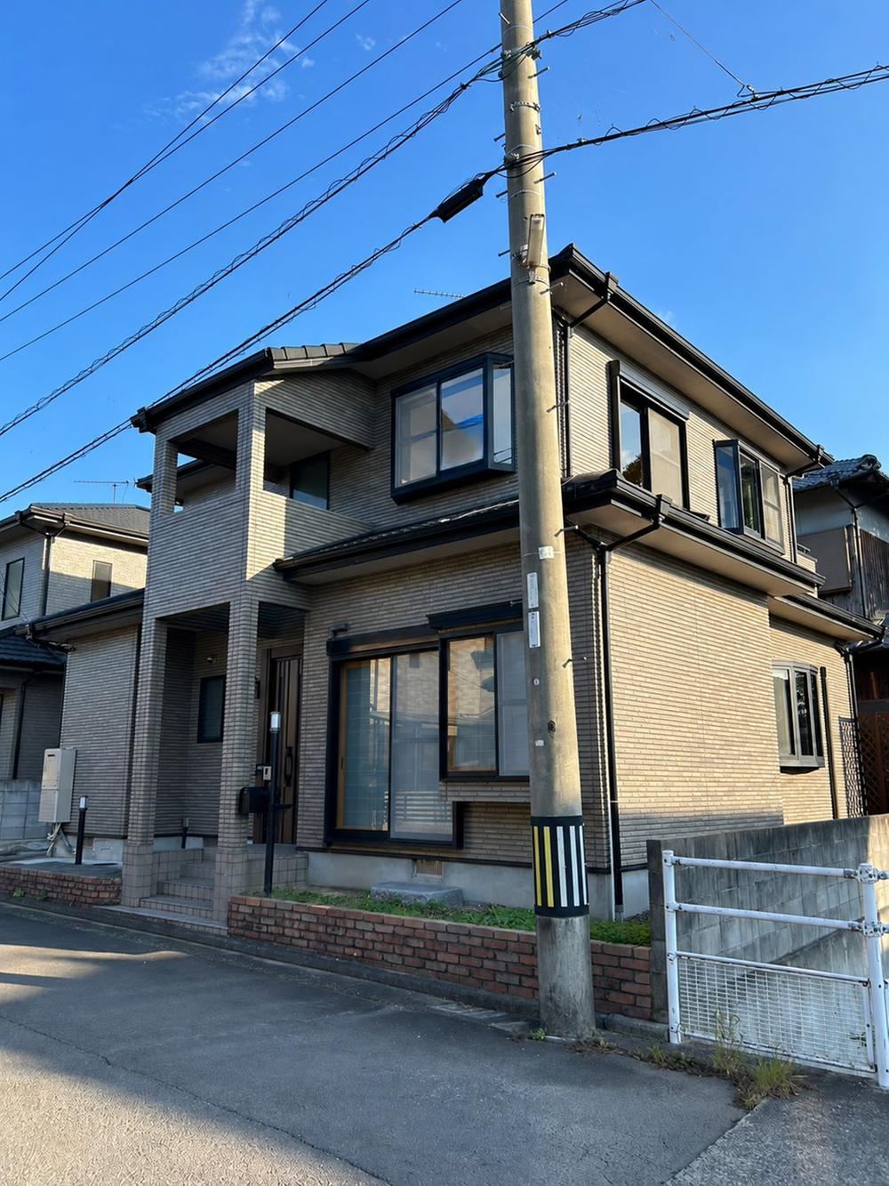 4LDK+S house in Takamatsu, Kagawa - Photo 1