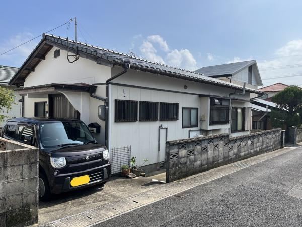 3DK house in Sasebo, Nagasaki - Photo 1