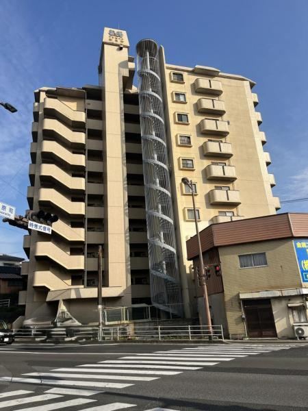 3DK apartment in Sasebo, Nagasaki - Photo 1