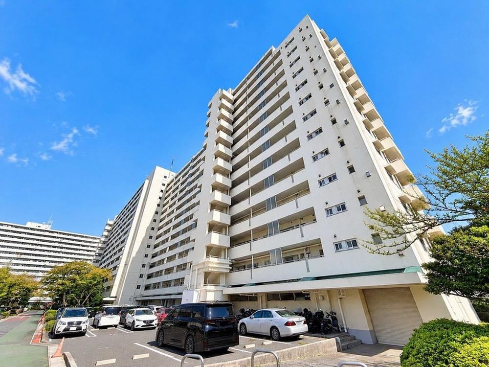 3LDK apartment in Edogawa Ward, Tokyo - Photo 1