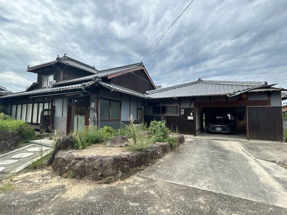10DK house in Sakaide, Kagawa - Photo 1