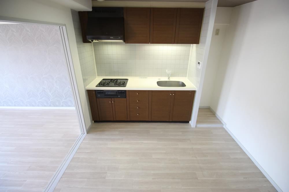 3DK apartment in Nishi Ward, Yokohama, Kanagawa - Photo 1
