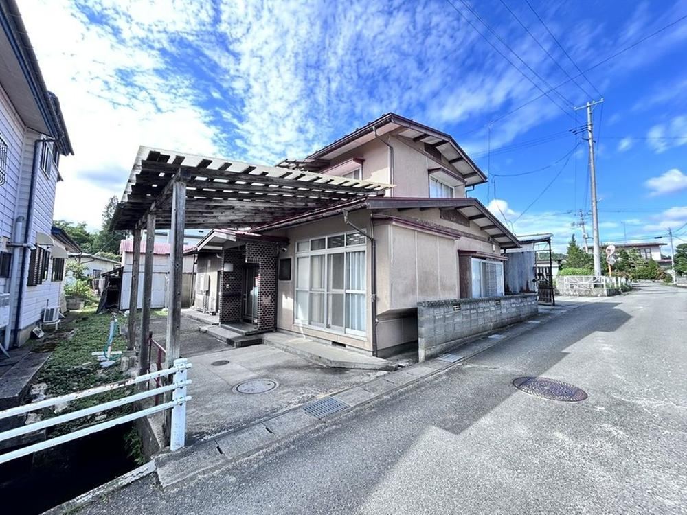 6DK house in Asahi, Nishimurayama District, Yamagata - Photo 1