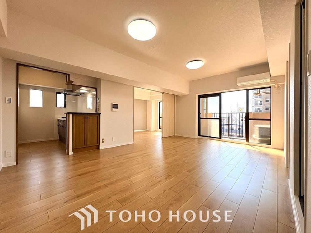 3LDK apartment in Iwakura, Aichi - Photo 1