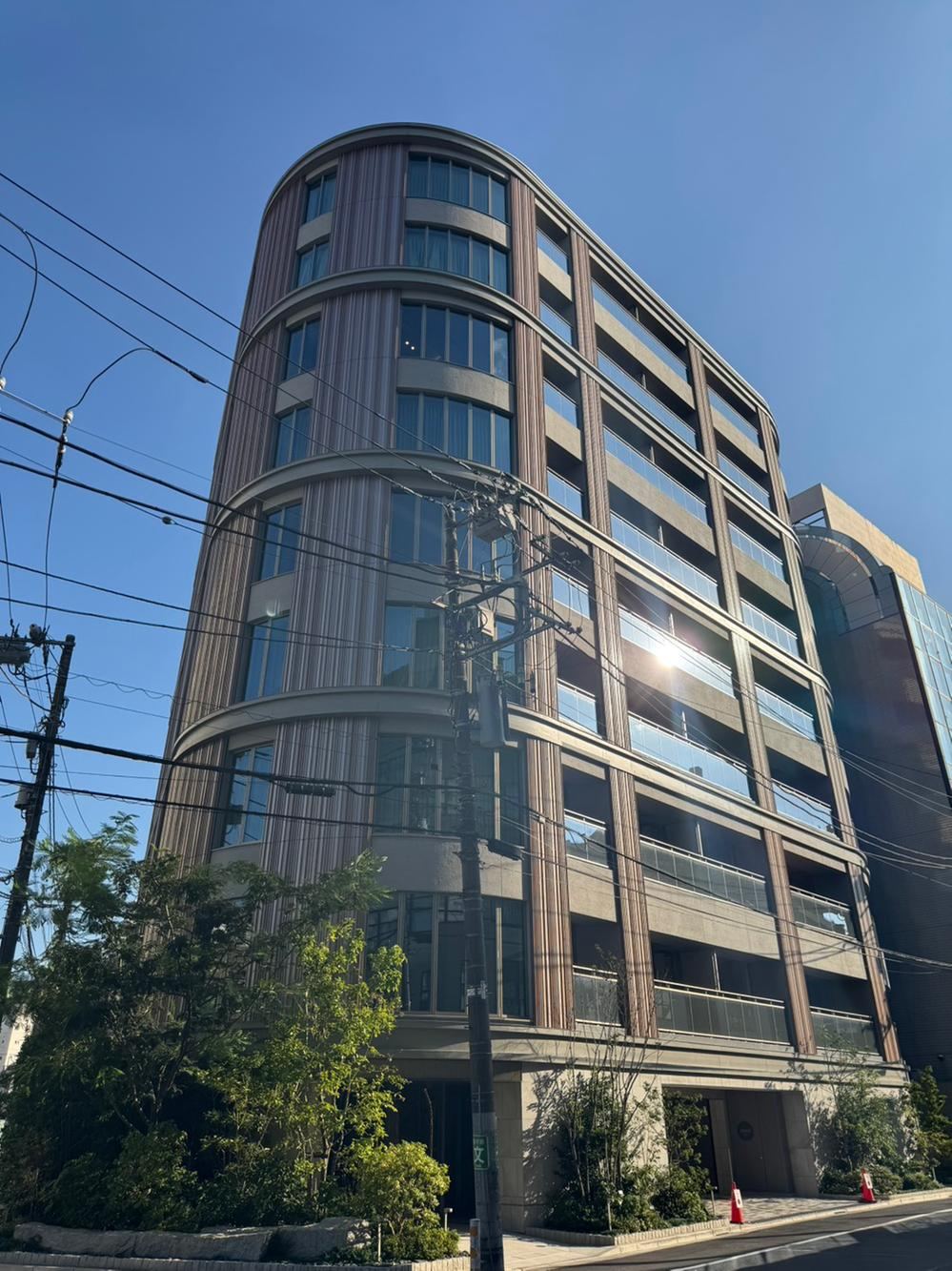 2LDK apartment in Shibuya Ward, Tokyo - Photo 1