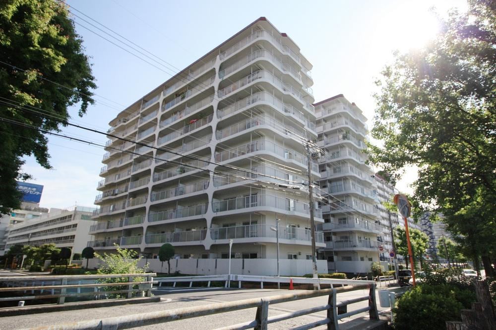 2LDK apartment in Otsu, Shiga - Photo 1