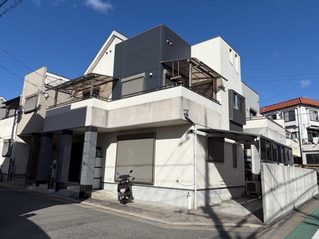 3LDK house in Itami, Hyogo - Photo 1