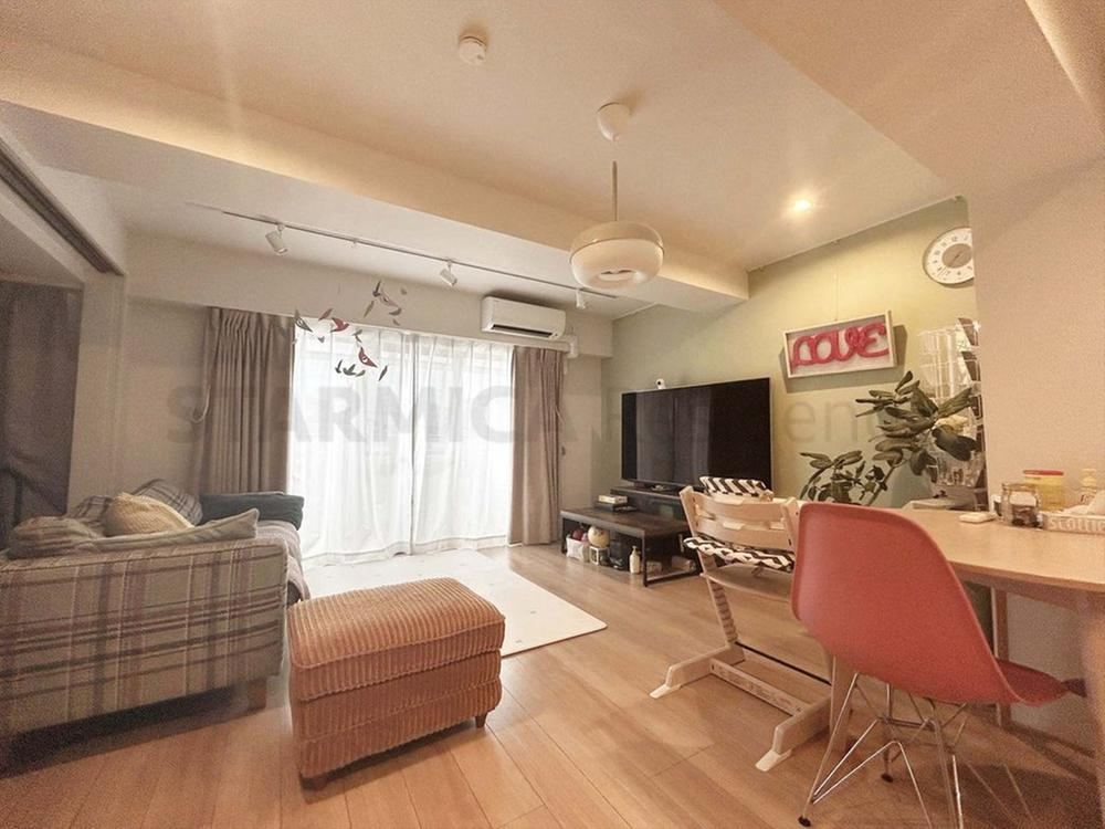 2LDK apartment in Nakano Ward, Tokyo - Photo 1