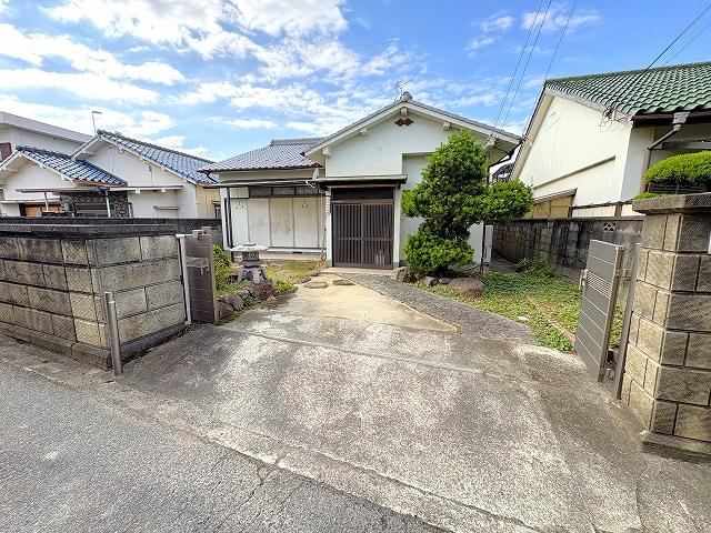 5DK house in Izumisano, Osaka - Photo 1
