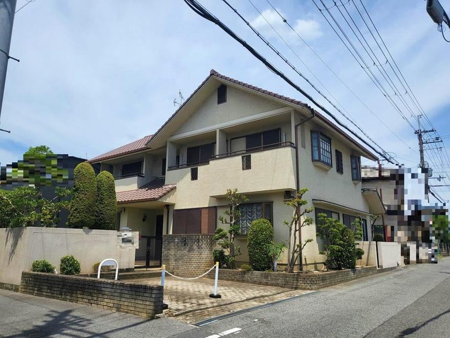 5LDK+S house in Tondabayashi, Osaka - Photo 1