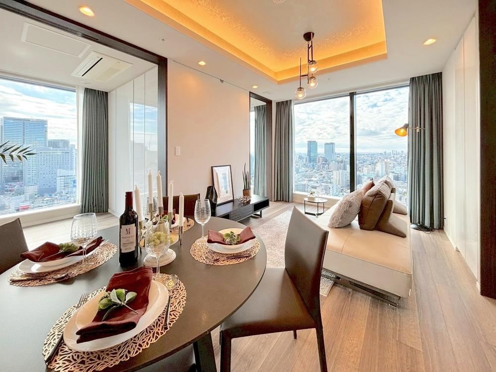 3LDK+S apartment in Shibuya Ward, Tokyo - Photo 1
