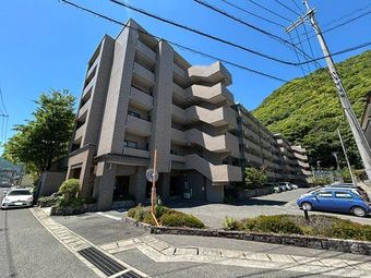 3LDK+S apartment in Mihara