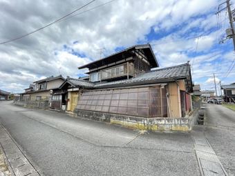 8DK+2S house in Gosen