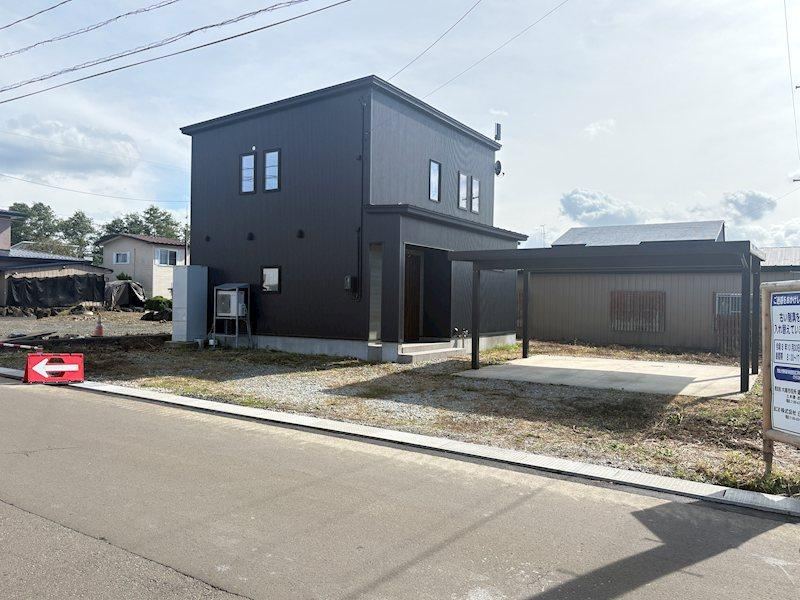 3LDK house in Odate, Akita - Photo 1