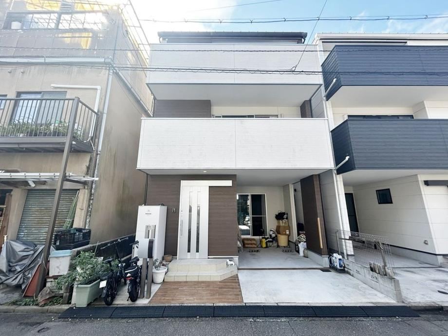 4LDK house in Nishi Ward, Hiroshima - Photo 1