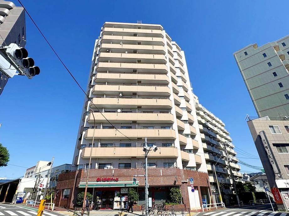 2LDK apartment in Itabashi Ward, Tokyo - Photo 1