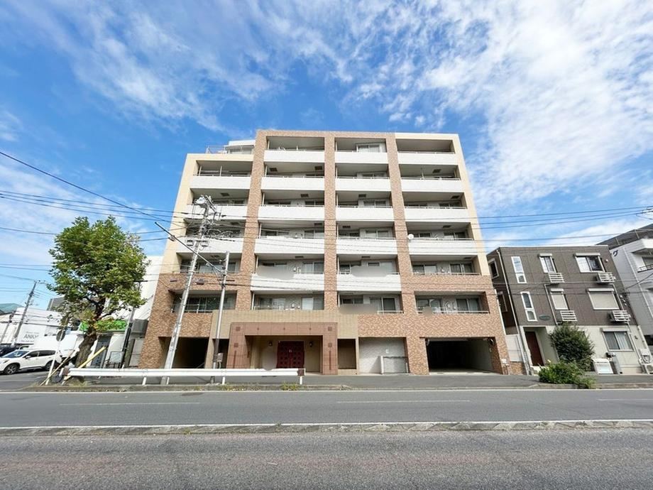 2LDK apartment in Kohoku Ward, Yokohama, Kanagawa - Photo 1