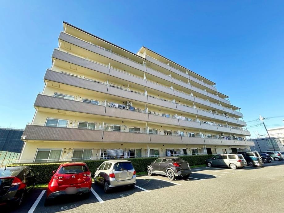 3LDK apartment in Sayama, Saitama - Photo 1
