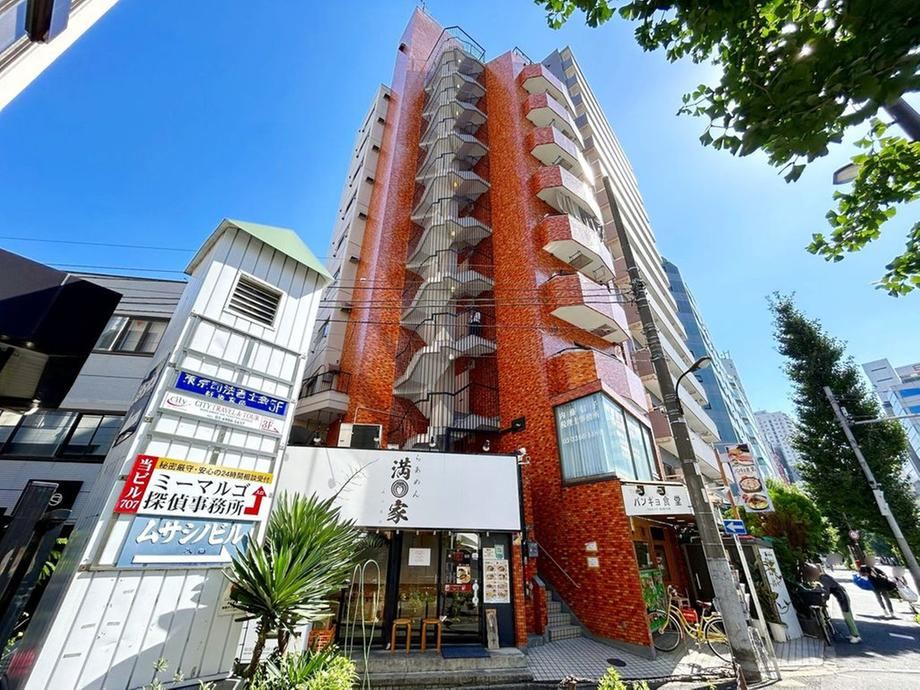 1K apartment in Shinjuku Ward, Tokyo - Photo 1