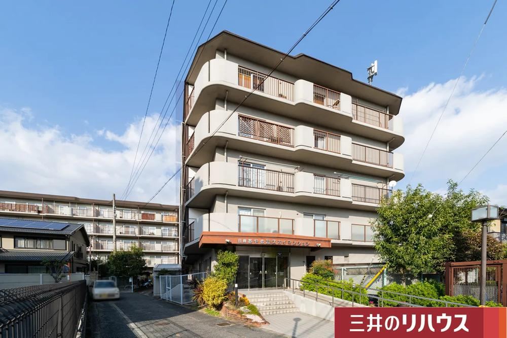 3LDK apartment in Nara, Nara - Photo 1