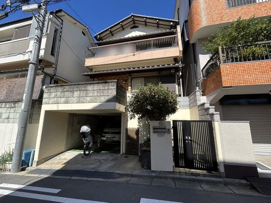 3LDK house in Suita, Osaka - Photo 1