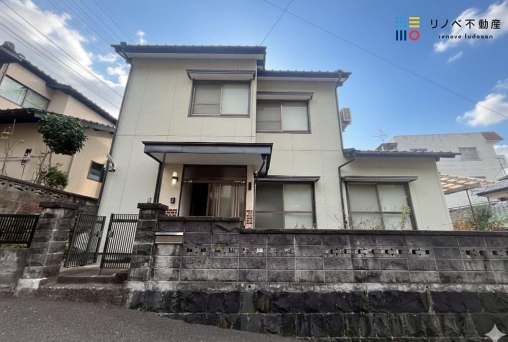 3DK house in Sasebo, Nagasaki - Photo 1