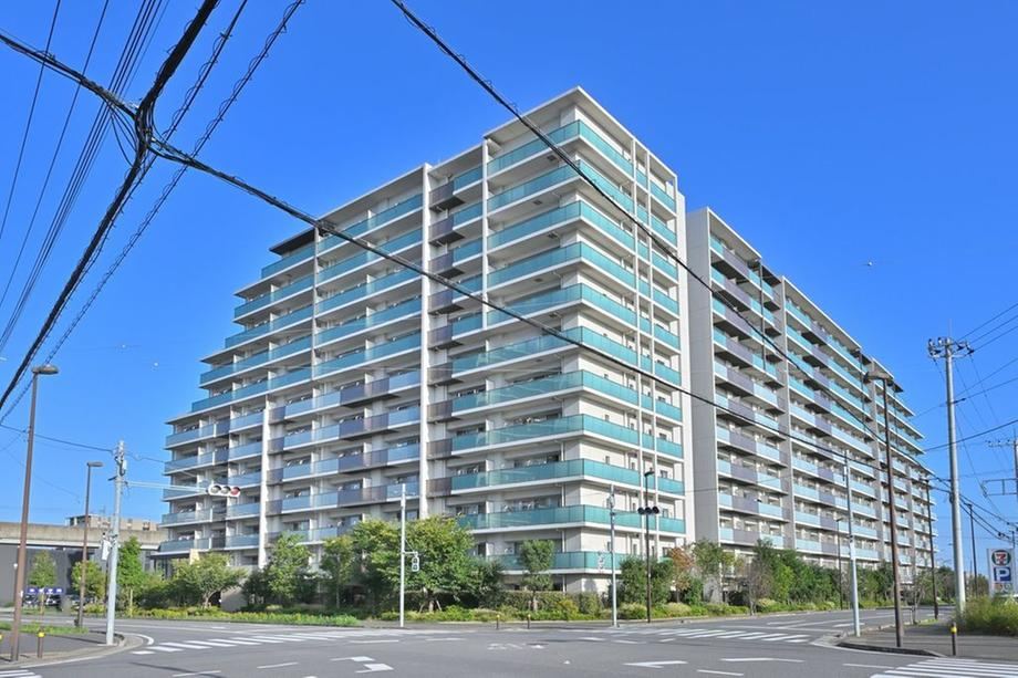 3LDK apartment in Kashiwa, Chiba - Photo 1