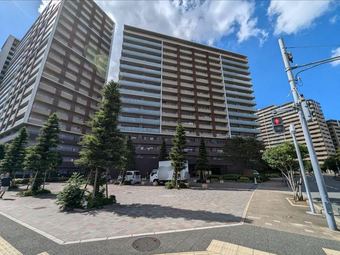 4LDK apartment in Narashino