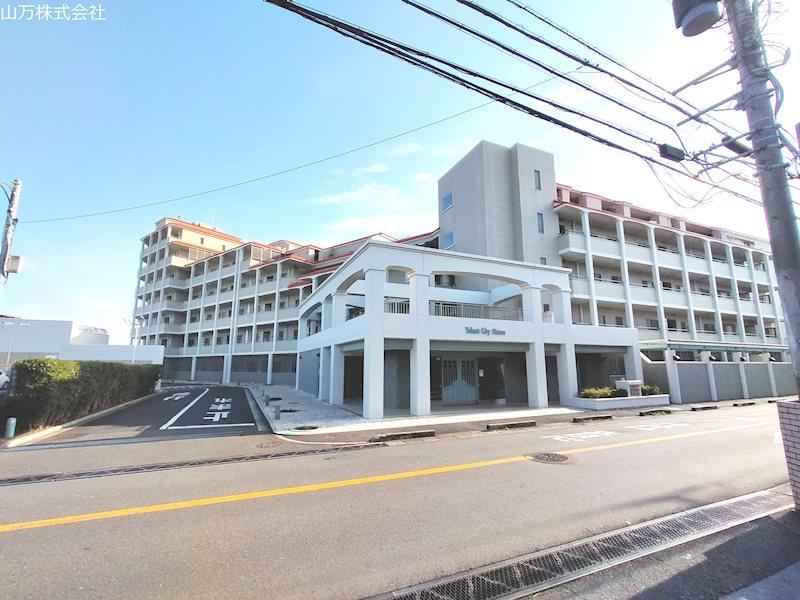 3LDK apartment in Sakura, Chiba - Photo 1