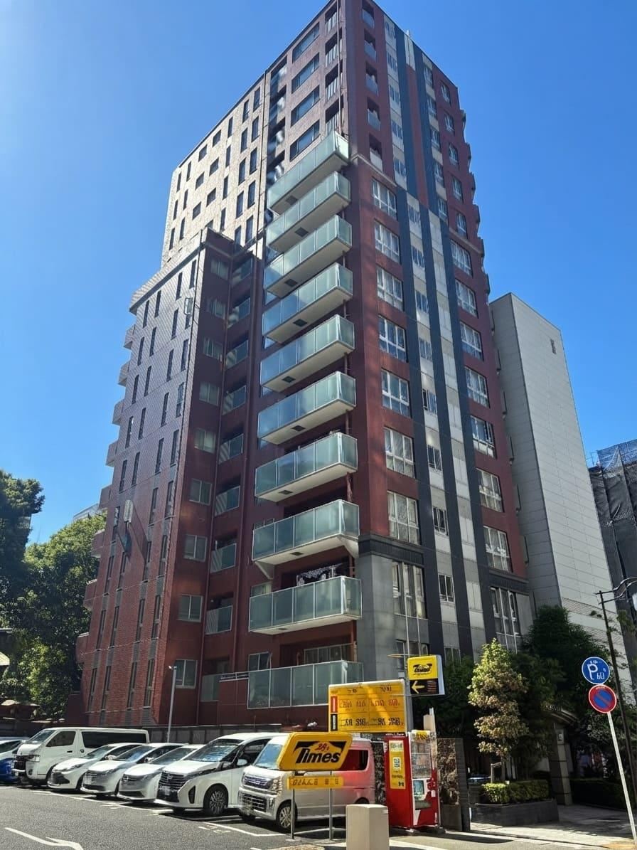 3LDK apartment in Naka Ward, Nagoya, Aichi - Photo 1
