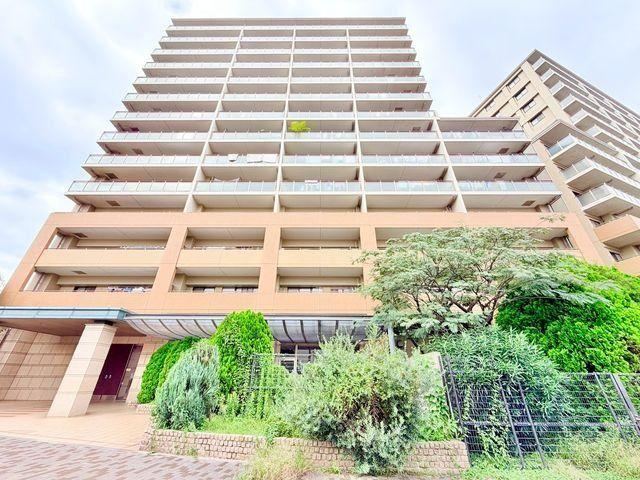 4LDK apartment in Tsurumi Ward, Yokohama, Kanagawa - Photo 1