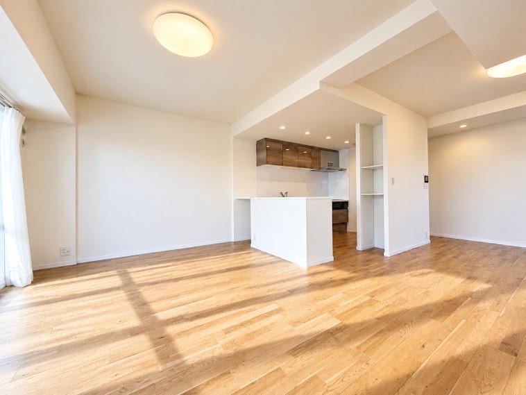 3LDK apartment in Miyakojima Ward, Osaka - Photo 1