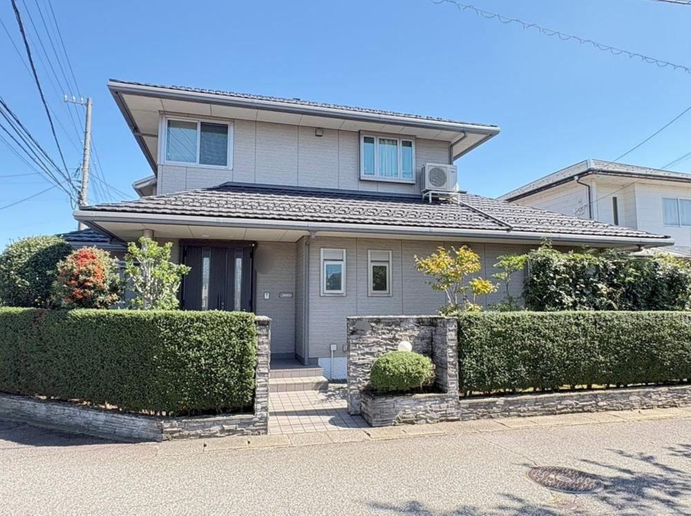 4LDK house in Toyama, Toyama - Photo 1