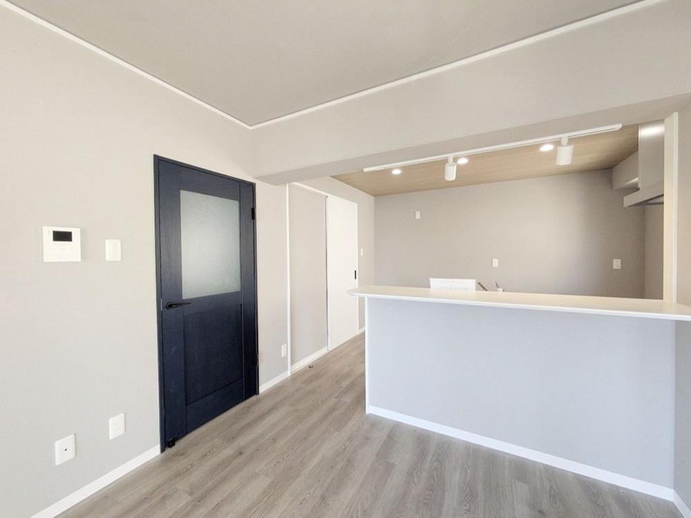 3LDK apartment in Nishi Ward, Hiroshima - Photo 1