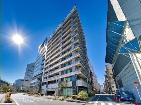2LDK apartment in Chuo Ward, Tokyo - Photo 1