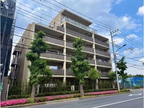 3LDK apartment in Mitaka, Tokyo - Photo 1
