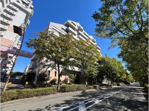 2LDK apartment in Higashinada Ward, Kobe, Hyogo - Photo 1