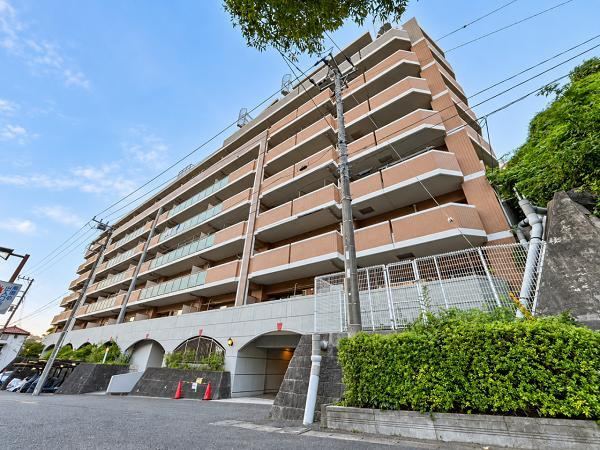 3LDK apartment in Hodogaya Ward, Yokohama, Kanagawa - Photo 1