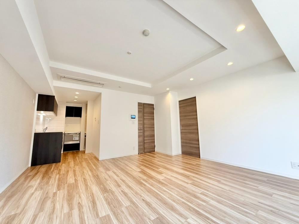 1LDK apartment in Shibuya Ward, Tokyo - Photo 1