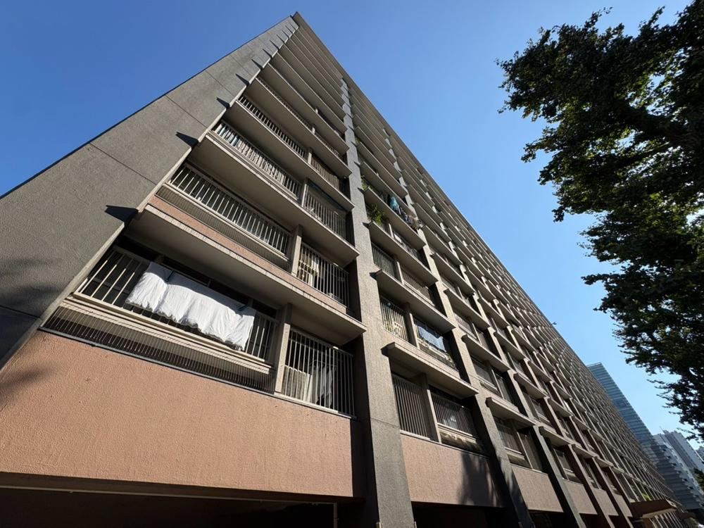 3LDK apartment in Shinagawa Ward, Tokyo - Photo 1