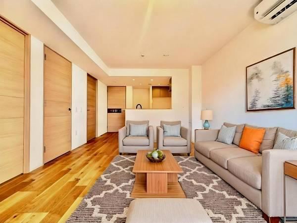 2LDK apartment in Shinagawa Ward, Tokyo - Photo 1