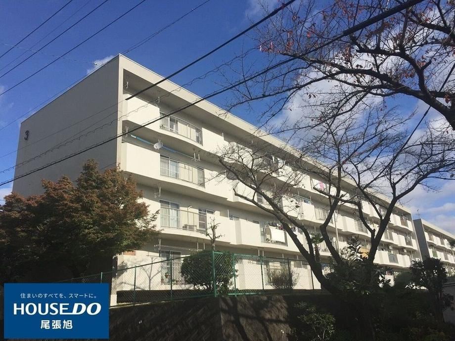 3LDK apartment in Owariasahi, Aichi - Photo 1