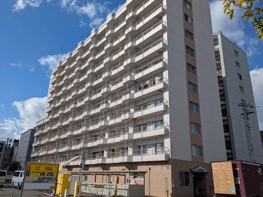 3LDK apartment in Asahikawa, Hokkaido - Photo 1