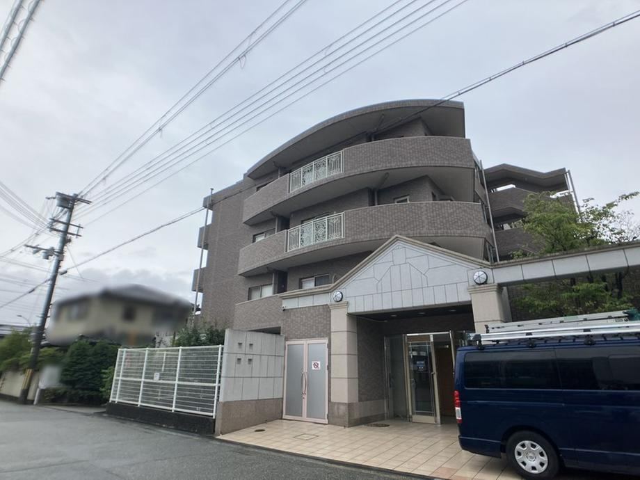 3LDK apartment in Takarazuka, Hyogo - Photo 1