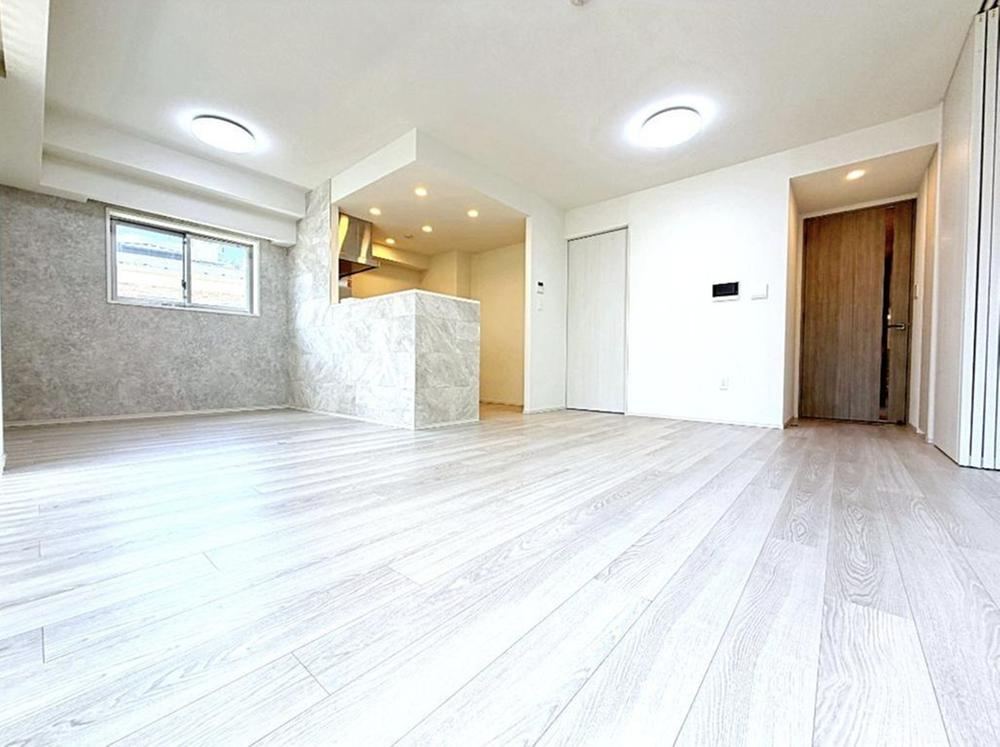 2LDK+S apartment in Fujisawa, Kanagawa - Photo 1