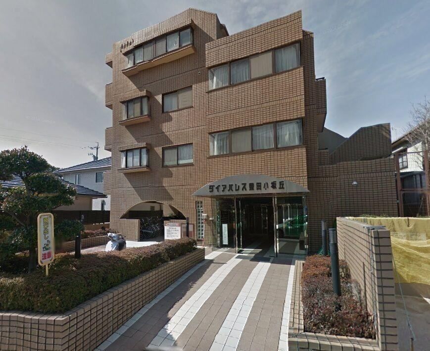 4LDK apartment in Toyota, Aichi - Photo 1